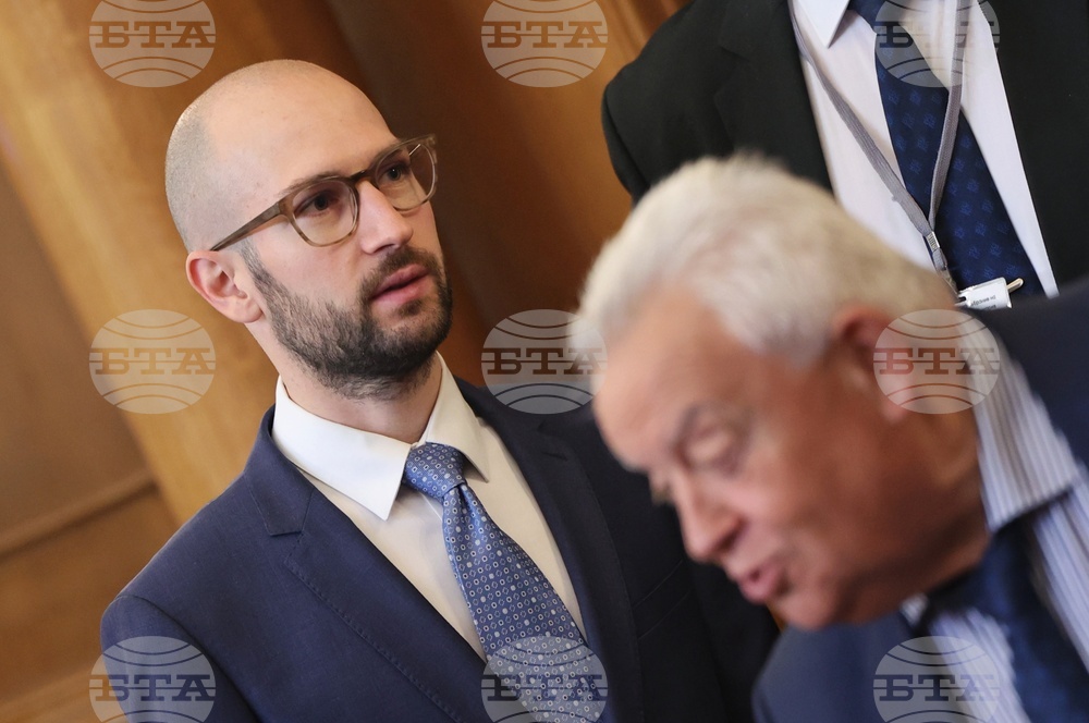 Парламент - заседание - Георги Клисурски