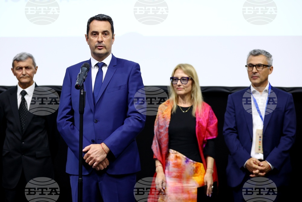 Transport Minister: Aviation Industry is Engine for Any Country's Growth