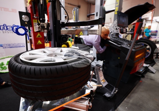 ИАНМСП организира търговска мисия за българския аутомотив сектор и производство на велосипеди в Джакарта през май