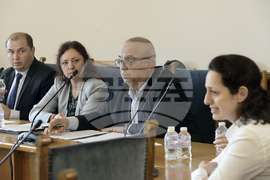 Народно събрание - Комисия по транспорт и съобщения