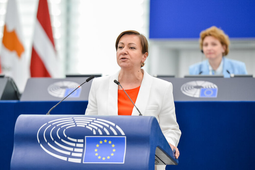 Атидже Алиева-Вели: Земеделците имат нужда от подкрепа, а не самонови изисквания