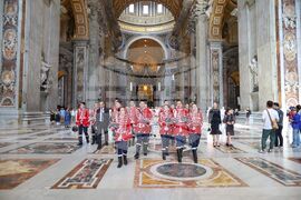 Ватикана - Национална гвардейска част на България - Папска швейцарска гвардия