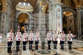 Ватикана - Национална гвардейска част на България - Папска швейцарска гвардия