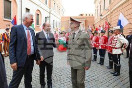 Ватикана - Национална гвардейска част на България - Папска швейцарска гвардия