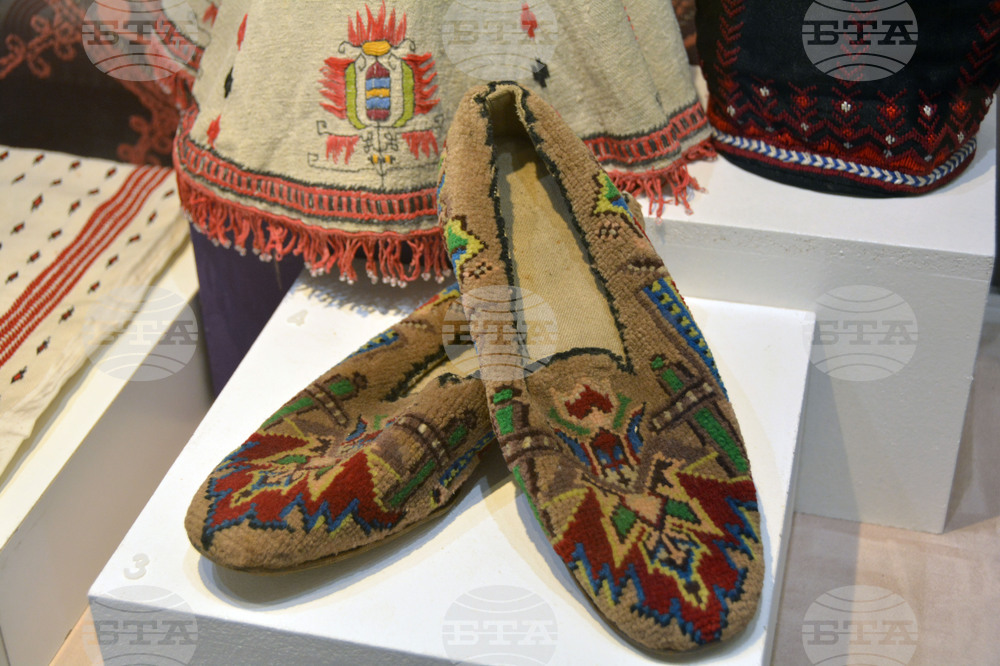 Русе - "Традиционна българска везба - техники и възстановки"- изложба