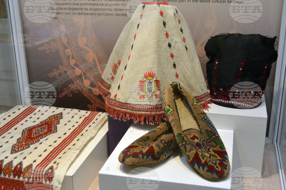 Русе - "Традиционна българска везба - техники и възстановки"- изложба