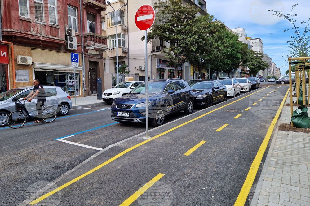 Бургас - обновяване на улица "Фердинандова"