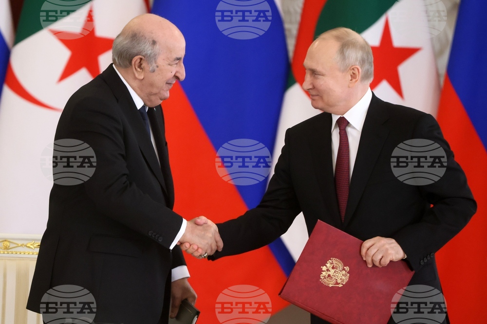 Президентите на Русия и Алжир се срещнаха в Москва, подчертаха стабилността на двустранните връзки