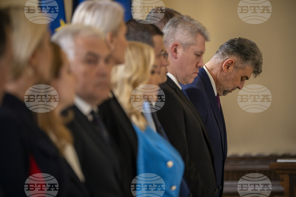 Μинистрите в румънското правителство на Марчел Чолаку положиха клетва