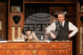 Бургас - театър - комедията “Ало, ало”