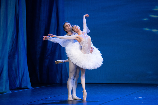 Варна - „Лебедово езеро" - балет