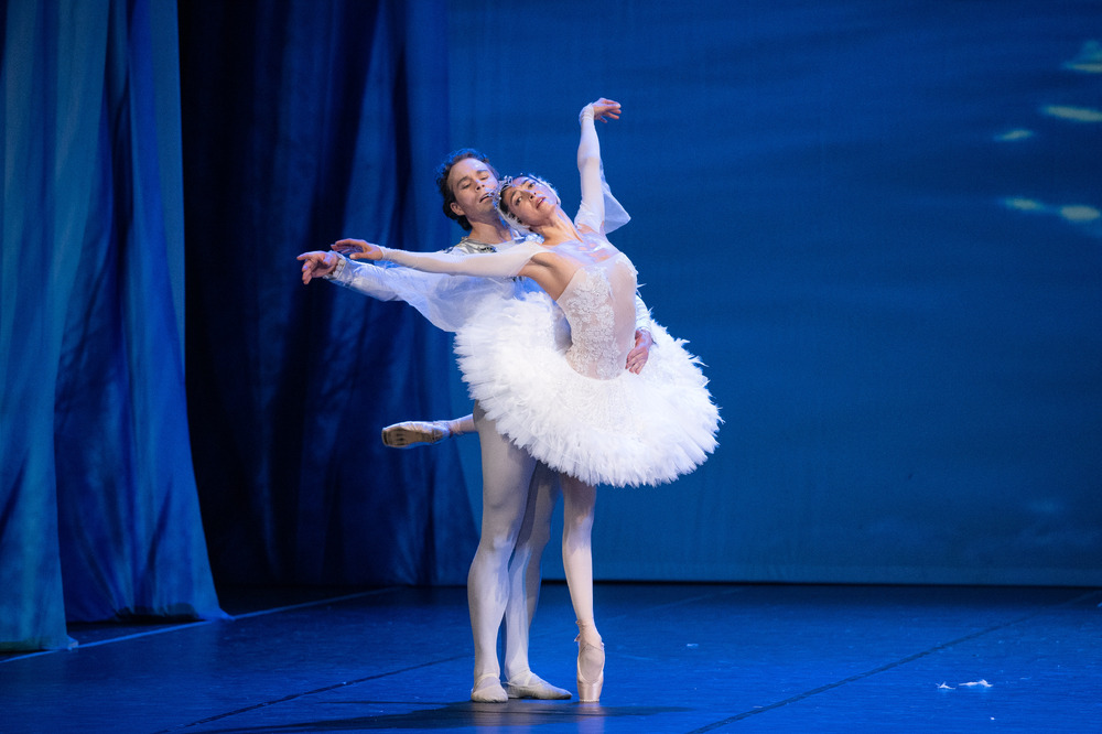 Варна - „Лебедово езеро" - балет