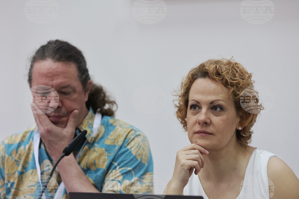 „Дезинформацията в цифровата ера: Предизвикателства и решения“ - дискусия