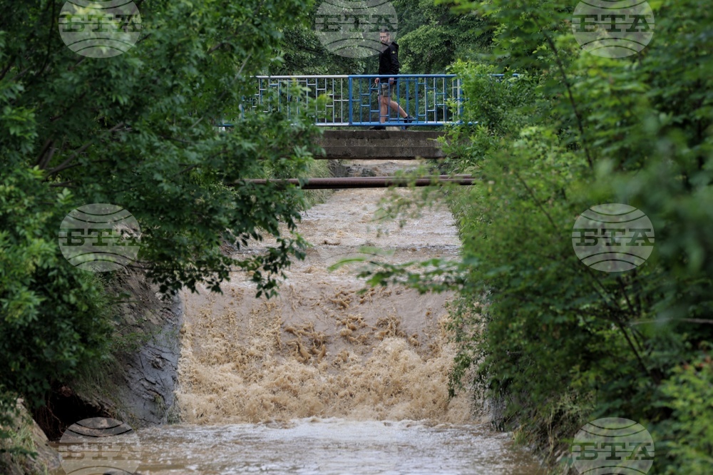 Село Бухово - обастановка