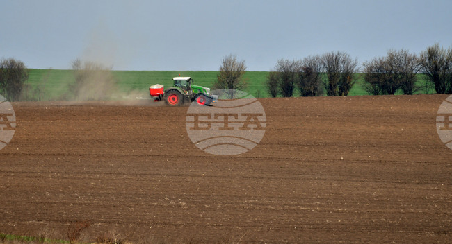 Проектонаредбата за прилагане на интервенцията за консервационно земеделие беше обсъдена с бранша в МЗХ