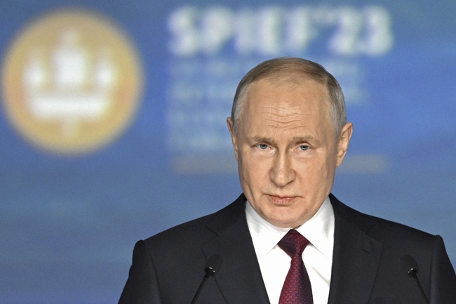 Путин каза, че Русия е трябвало да увеличи разходите си за отбрана, за да гарантира своята сигурност