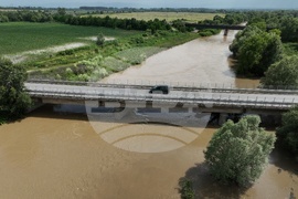 Нови Искър - валежи - реки - нива - обстановка