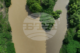 Нови Искър - валежи - реки - нива - обстановка