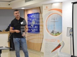 Снимки: Българско дружество за защита на птиците