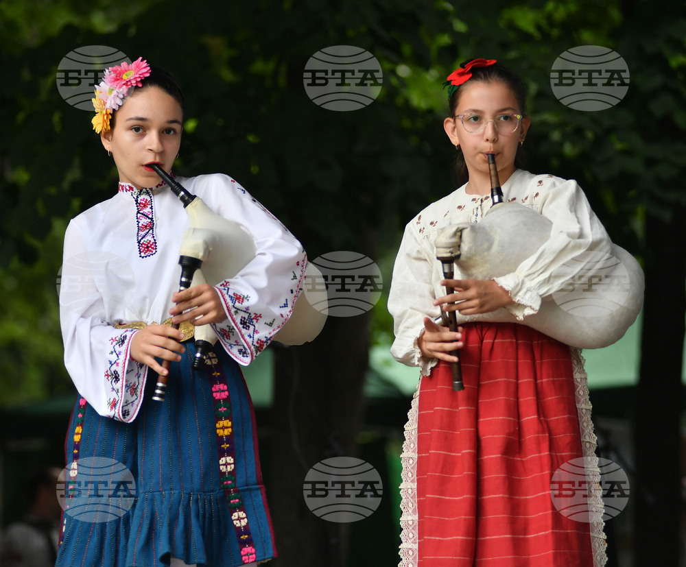 Разград - фестивал  „Читалищата – живото наследство на България“