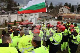 Дирекция „Аварийна помощ и превенция" - обучение - ученици