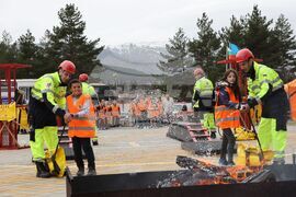 Дирекция „Аварийна помощ и превенция" - обучение - ученици