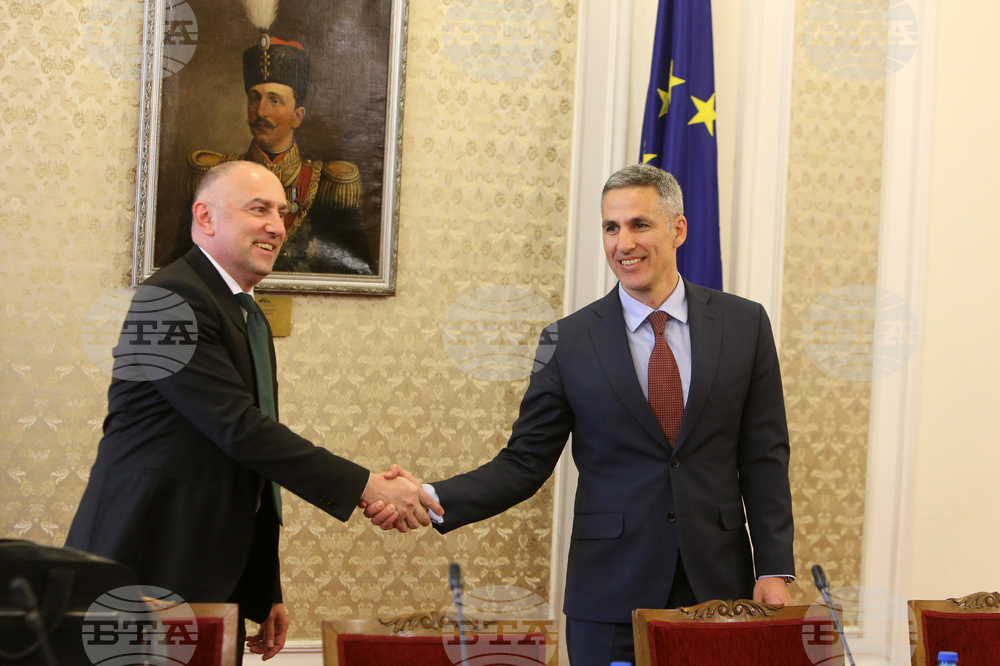 Парламент - Комисия по бюджет и финанси