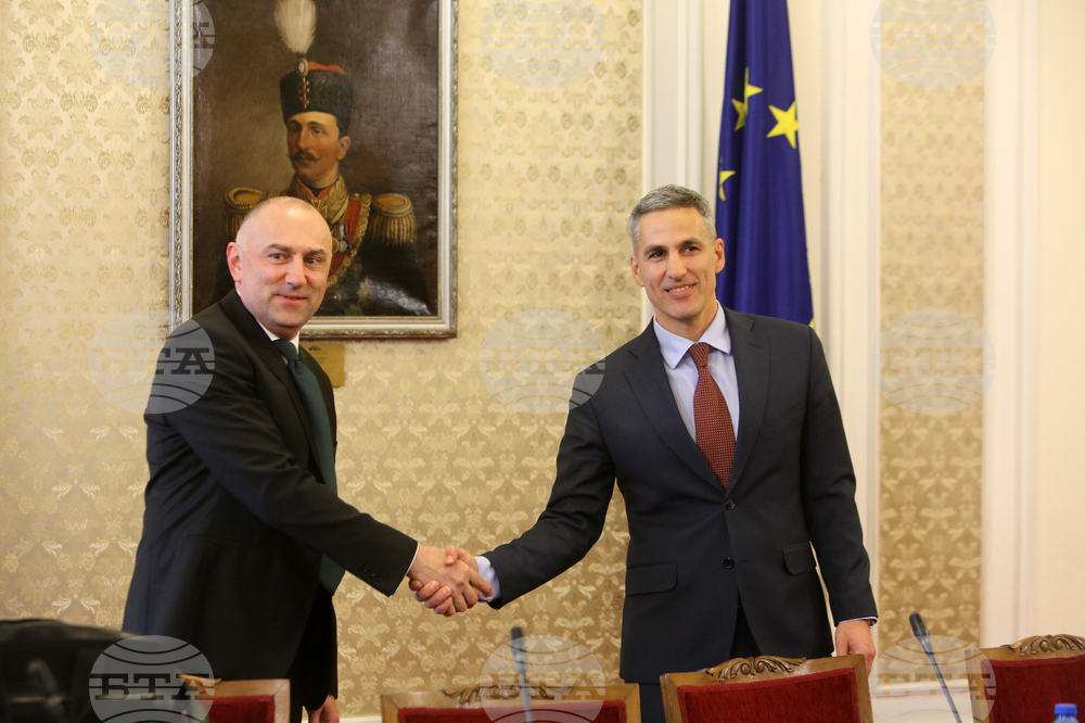 Парламент - Комисия по бюджет и финанси