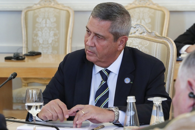 Бразилската полиция разследва бивш министър на отбраната за план за използване на специални сили в заговор за преврат