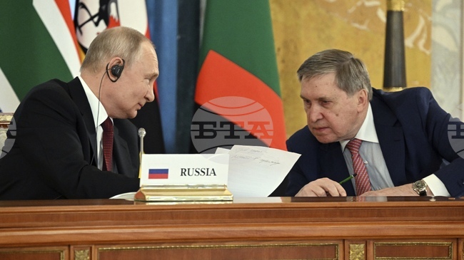 Путин е отворен за идеята за среща със Зеленски, ако тя се проведе в Москва, заяви Кремъл