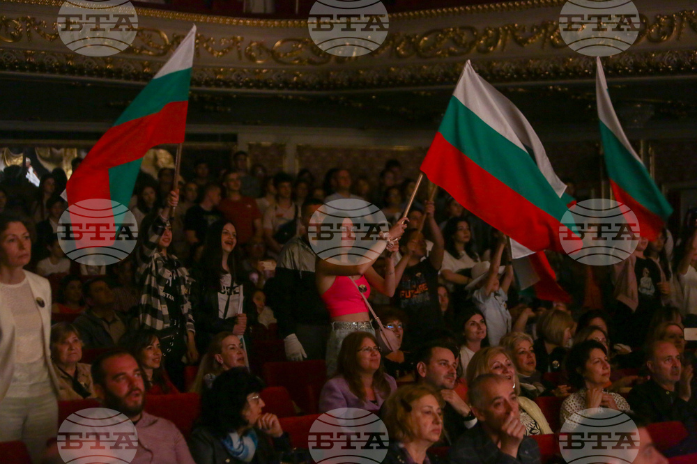 „Светилник – към светли бъднини вървим!“ - празничен концерт