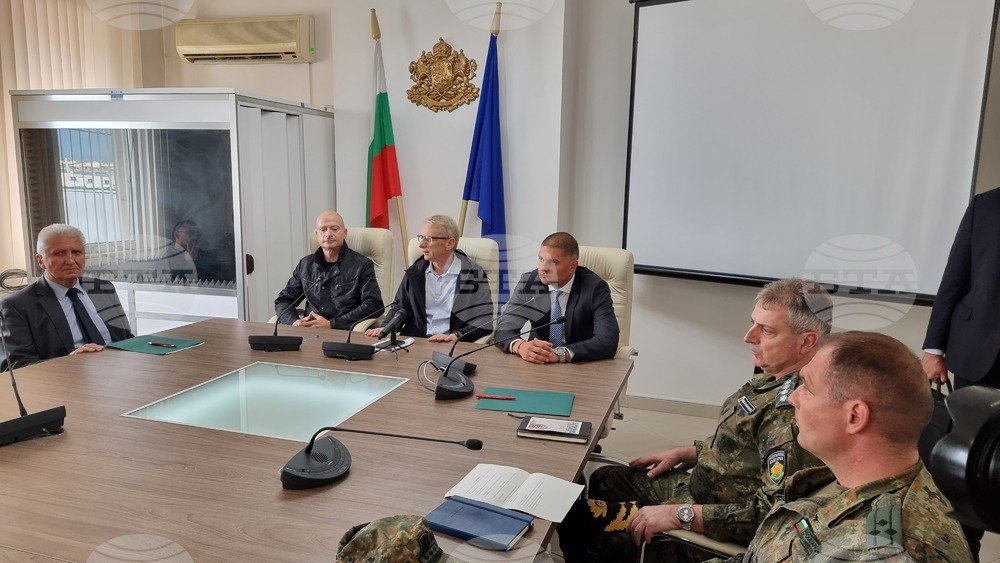 Враца - наводнения - Николай Денков - областни кризисни щабове - заседания