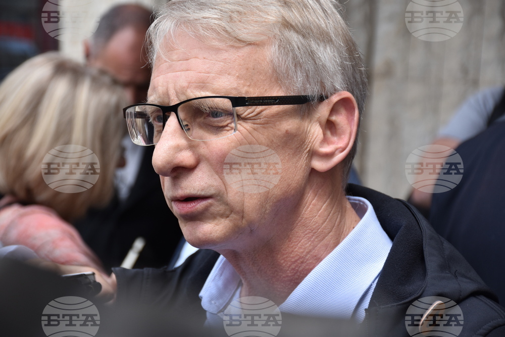 Враца - наводнения - Николай Денков - брифинг