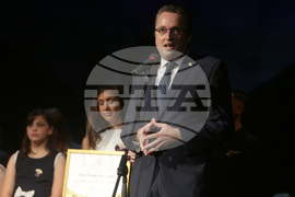 „Светилник – към светли бъднини вървим!“ - празничен концерт