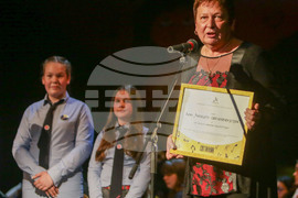 „Светилник – към светли бъднини вървим!“ - празничен концерт