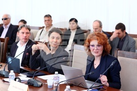 Народно събрание - кръгла маса