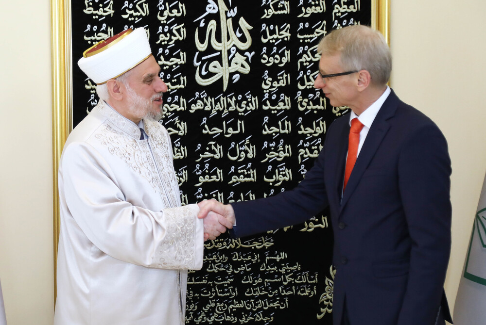 Премиерът към главния мюфтия: Ще имате стабилен партньор в лицето на държавата