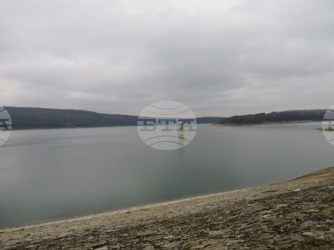 В област Търговище има 15 населени места с режимно водоснабдяване, сочи справка на ВиК-дружеството 