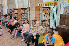 Разград - библиотека - приказна ваканция