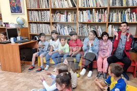 Разград - библиотека - приказна ваканция