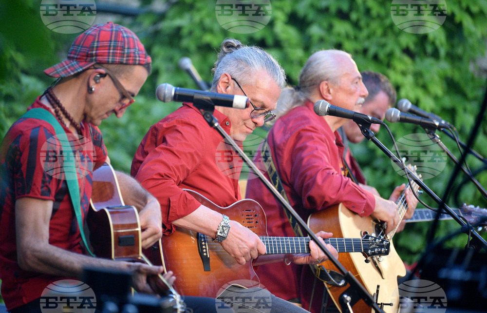 Варна - „Фондацията“ - концерт