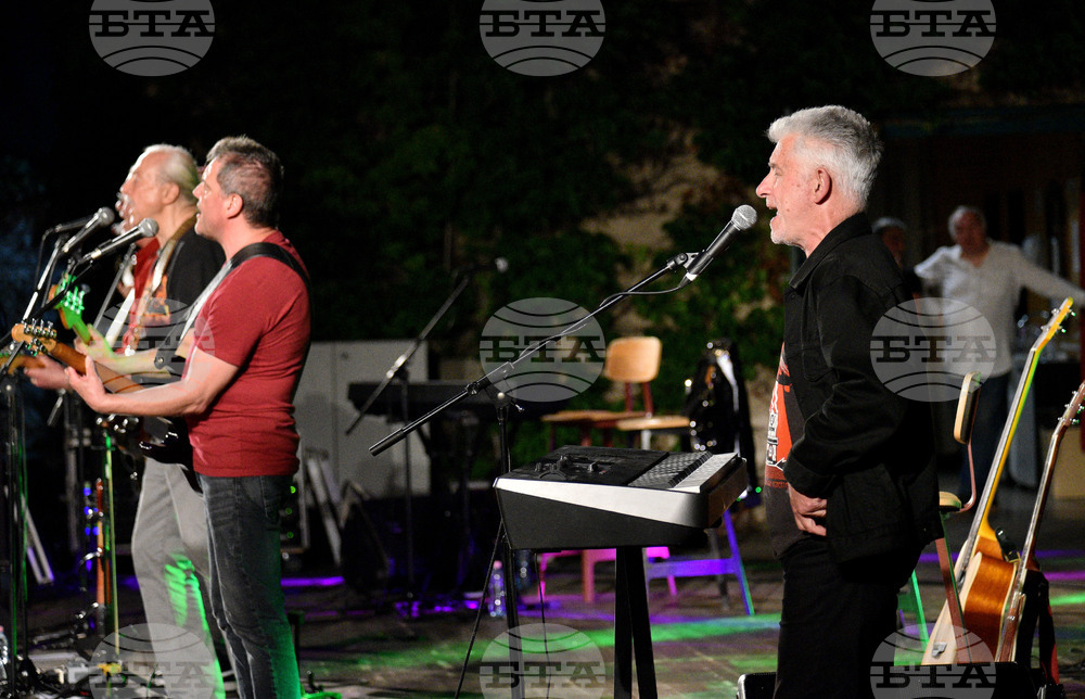 Варна - „Фондацията“ - концерт