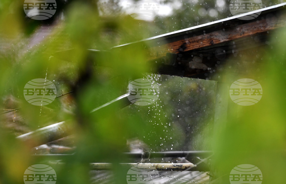 Село Малко Йонково - дъждовно време