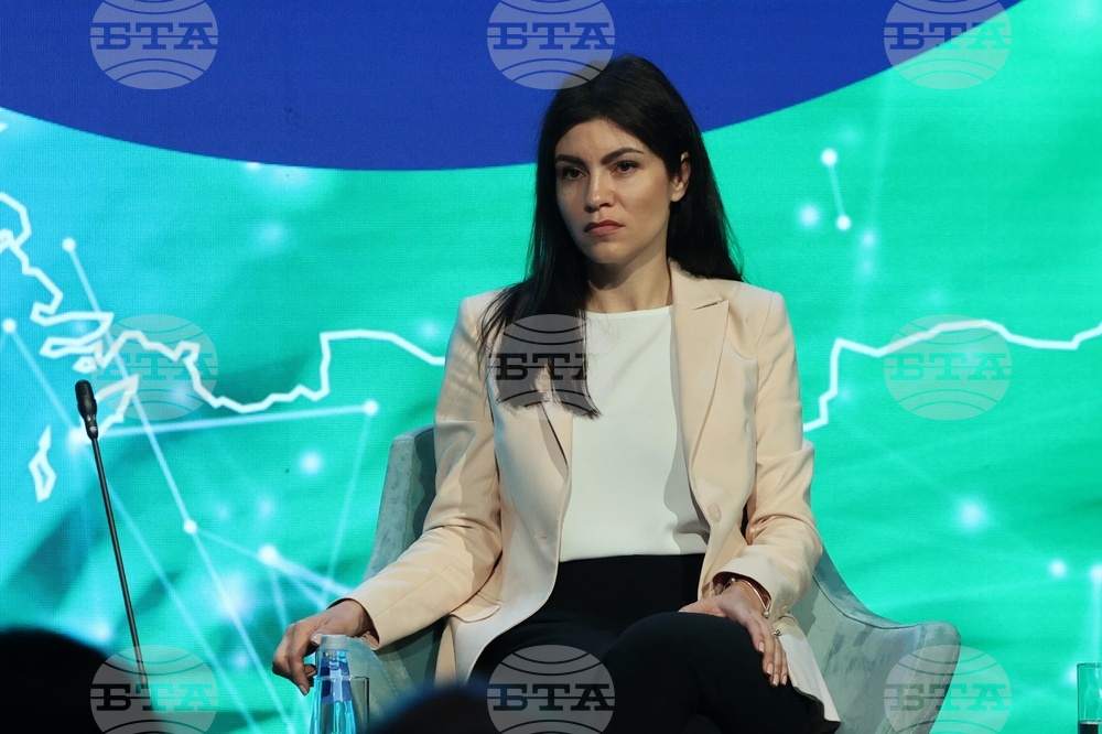 Форум - "Зеленият преход в ЦИЕ - енергийна свързаност, зелено финансиране и иновации"