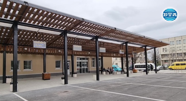 Основно ремонтираната автогара в Плевен отваря врати от днес
