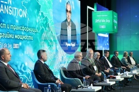 Форум - Зелен преход - Енергийна свързаност в контекста на Европейския енергиен пазар и трансформация на базовите енергийни мощности