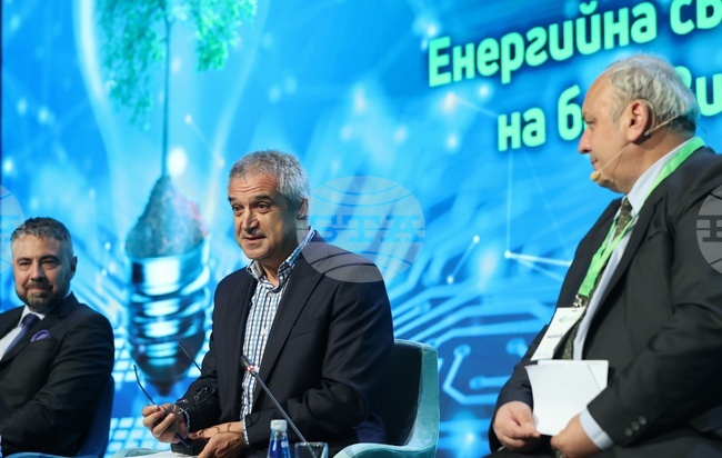  Форум - Зелен преход - Енергийна свързаност в контекста на Европейския енергиен пазар и трансформация на базовите енергийни мощности