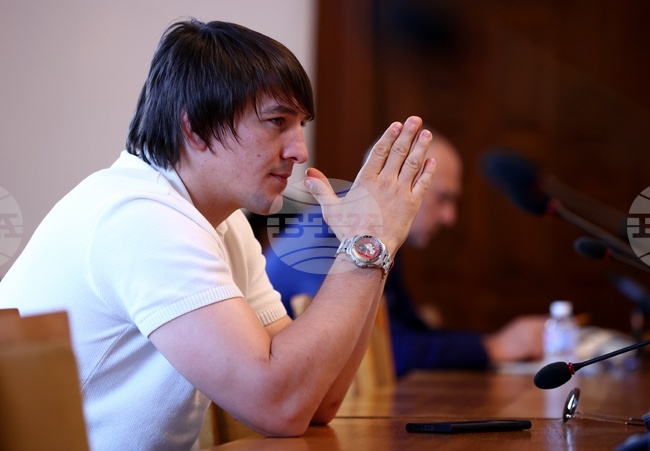 Даниел Александров достигна до репешажите на Световното първенство по борба в Загреб