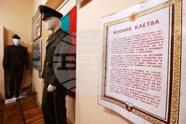 Когато момчето става мъж… - изложба