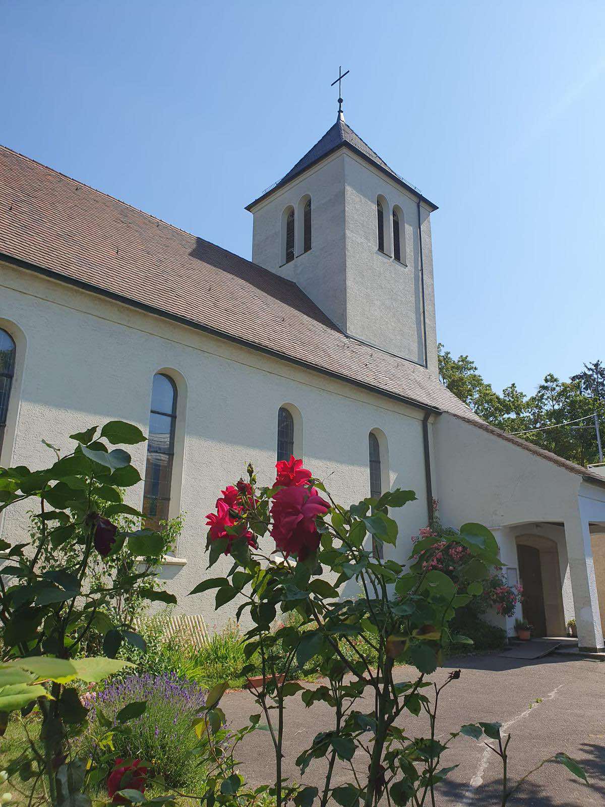 Германия - Щутгарт - храм „Св. Бонифаций” - покупко-продажба